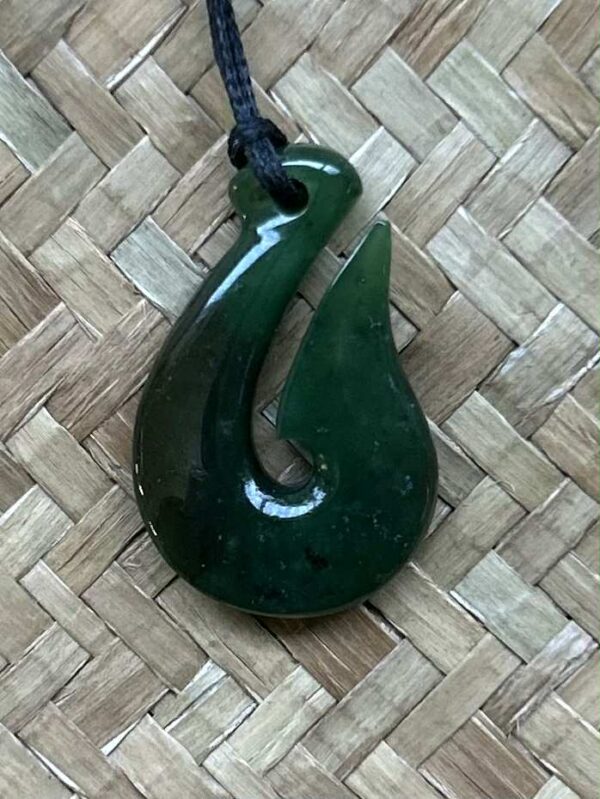 Hei Matau (Fish Hook)