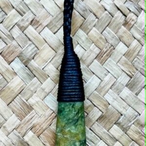 Roimata/Drop Pendant
