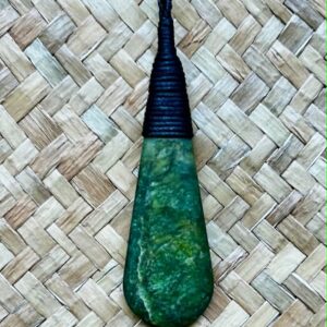 Roimata/Drop Pendant