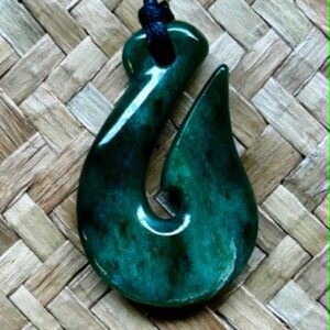 Hei Matau (Fish Hook)