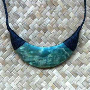 Curved Pendant